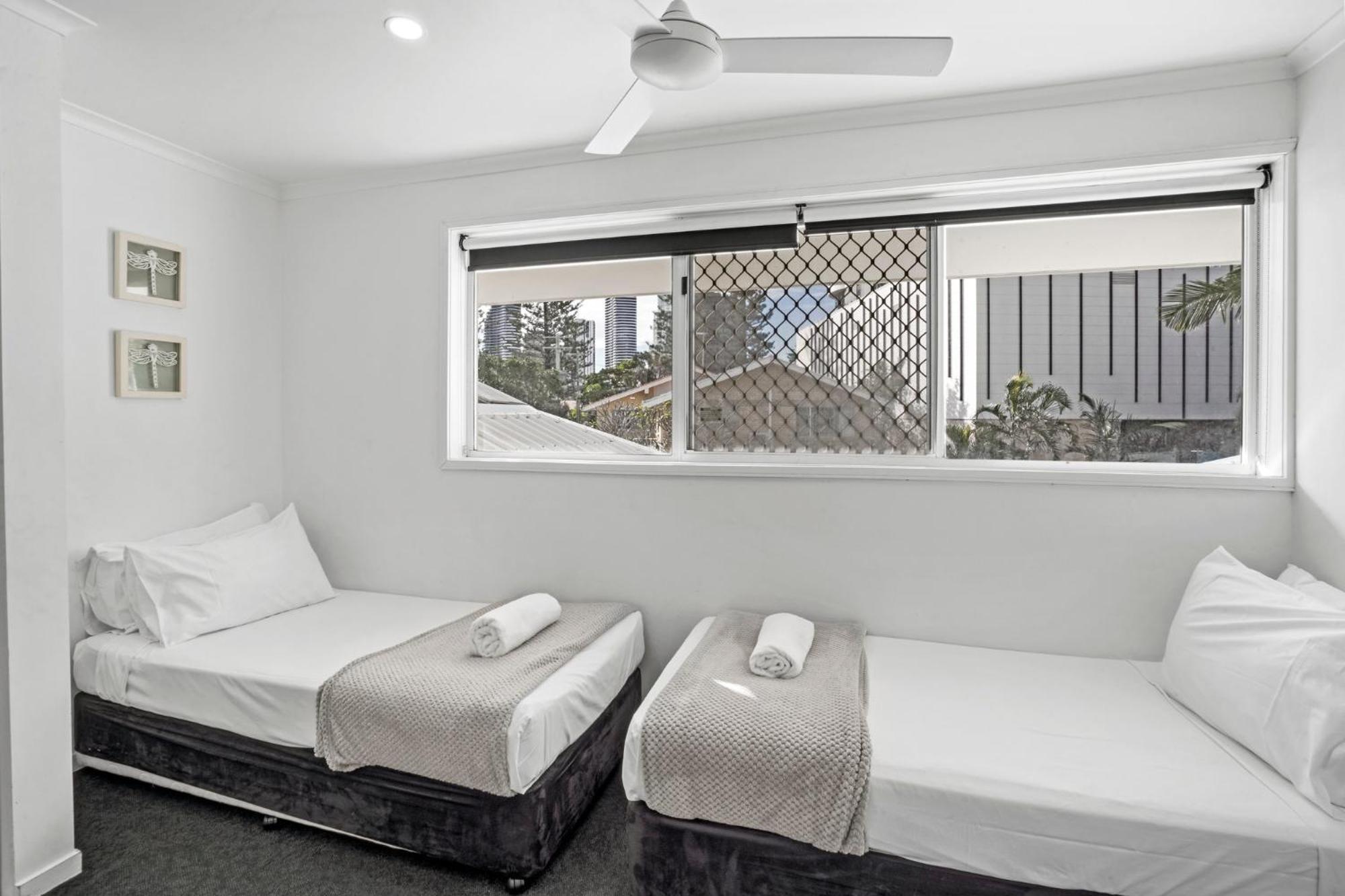 Diamond 35 * Gold Coast